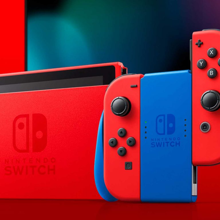 Nintendo Switch modello "Mario"