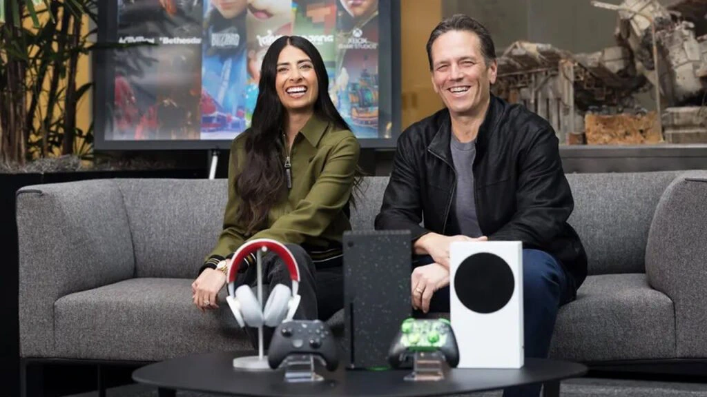 Asha Sharma e Phil Spencer - Xbox